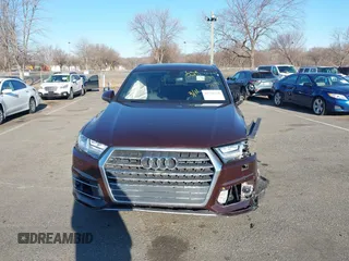 2019 Audi Q7 Prestige с VIN WA1VAAF73KD042987, выставлен на аукционе IAAI как лот 41744318 с пробегом 52 581 миль миль и . История ставок и продаж доступна на DreamBid. Изображение 12.