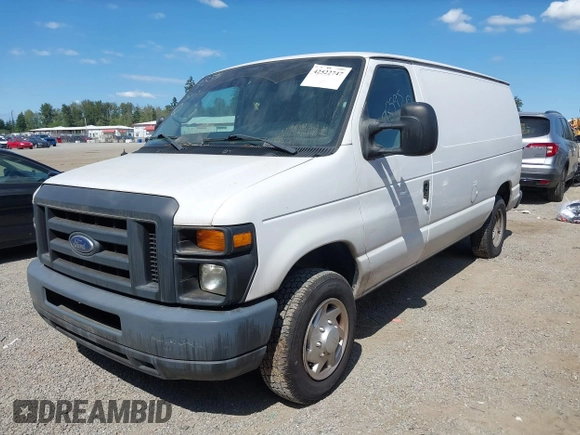 2013 Ford Econoline Cargo Commercial z VIN 1FTNE1EW8DDB05975, wystawiony jako IAAI lot #42522747 z przebiegiem 85 838 mil mil oraz . Historia ofert i sprzedaży dostępna na DreamBid. Obrazek 17.