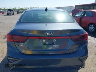 2021 Kia Forte LXS with VIN 3KPF24AD5ME309702, listed as a IAAI auction lot 41992202 with 69,531 mi miles and . Bid and sale history available at DreamBid. Image 16.