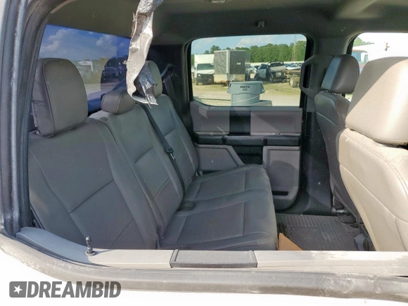 2020 Ford F-350 XL with VIN 1FT8W3DTXLEE25949, listed as a Copart auction lot 57094825 with 391,226 mi miles and Clean title. Bid and sale history available at DreamBid. Image 11.