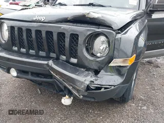 2011 Jeep Patriot Sport with VIN 1J4NT1GA9BD122962, listed as a IAAI auction lot 41903341 with 114,297 mi miles and . Bid and sale history available at carsss.com. Image 6.