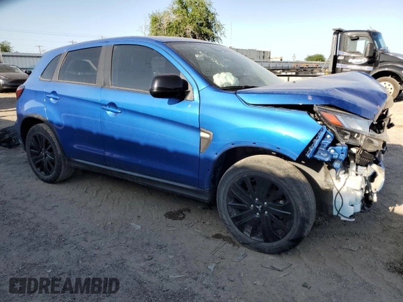 2021 Mitsubishi Outlander ES z VIN JA4APUAUXMU024811, wystawiony jako Copart lot #52904515 z przebiegiem 39 556 mil mil oraz Szkoda całkowita • Salvage title. Historia ofert i sprzedaży dostępna na DreamBid. Obrazek 4.