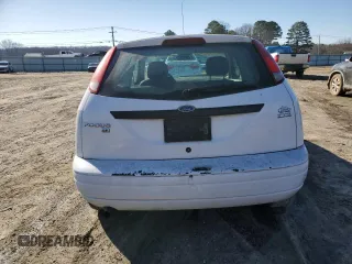2005 Ford Focus S with VIN 3FAFP31N75R152601, listed as a Copart auction lot 45936115 with Not Provided miles and Clean Title. Bid and sale history available at carsss.com. Image 6.