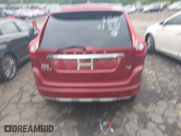 2016 Volvo XC60 T5 Drive-E Premier with VIN YV440MDK9G2907703, listed as a IAAI auction lot 41961756 with 62,644 mi miles. Bid and sale history available at carsss.com. Image 16.