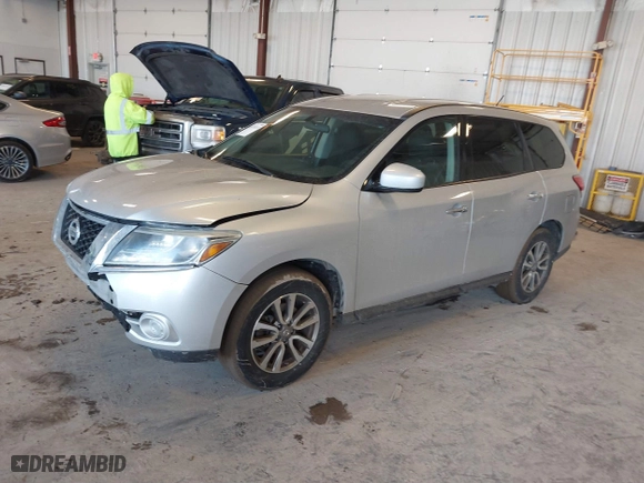 2015 Nissan Pathfinder Platinum with VIN 5N1AR2MM1FC640224, listed as a IAAI auction lot 41670213 with 120,326 mi miles. Bid and sale history available at carsss.com. Image 17.