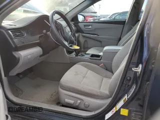 2015 Toyota Camry XLE z VIN 4T4BF1FK5FR451689, wystawiony jako Copart lot #81129304 z przebiegiem 88 446 mil mil oraz Szkoda całkowita • Salvage title. Historia ofert i sprzedaży dostępna na DreamBid. Obrazek 7.
