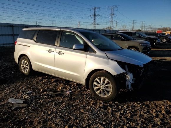 2019 Kia Sedona EX with VIN KNDMB5C14K6548600, listed as a Copart auction lot 79671094 with 69,583 mi miles and Salvage Title. Bid and sale history available at carsss.com. Image 4.