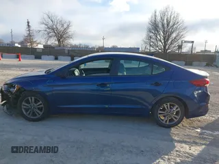 2017 Hyundai Elantra Limited z VIN 5NPD84LF8HH002546, wystawiony jako IAAI lot #41381335 z przebiegiem 102 355 mil mil oraz . Historia ofert i sprzedaży dostępna na DreamBid. Obrazek 14.