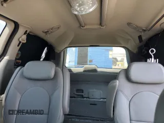 2006 Chrysler Town & Country LWB Limited with VIN 2A8GP64L06R773320, listed as a Copart auction lot 69182414 with 183,009 mi miles and Non Repairable. Bid and sale history available at carsss.com. Image 10.