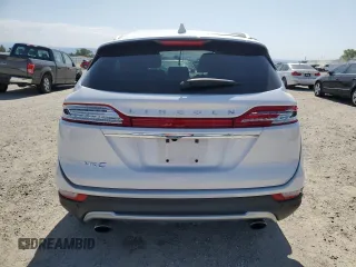2019 Lincoln MKC Select with VIN 5LMCJ2C99KUL02603, listed as a Copart auction lot 60930025 with 70,157 mi miles and Non repairable. Bid and sale history available at DreamBid. Image 6.