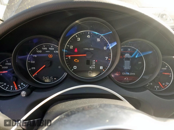 2016 Porsche Cayenne with VIN WP1AA2A23GLA04676, listed as a Copart auction lot 52430805 with 54,015 mi miles and Salvage title. Bid and sale history available at DreamBid. Image 9.