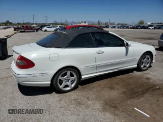 2007 Mercedes-Benz CLK 550 z VIN WDBTK72F97F222236, wystawiony jako Copart lot #60231835 z przebiegiem 123 549 mil mil oraz Czysty tytuł • Clean title. Historia ofert i sprzedaży dostępna na DreamBid. Obrazek 3.