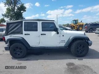 2018 Jeep Wrangler Unlimited Sport with VIN 1C4BJWDG6JL859089, listed as a IAAI auction lot 40600778 with 112,406 mi miles and . Bid and sale history available at DreamBid. Image 13.
