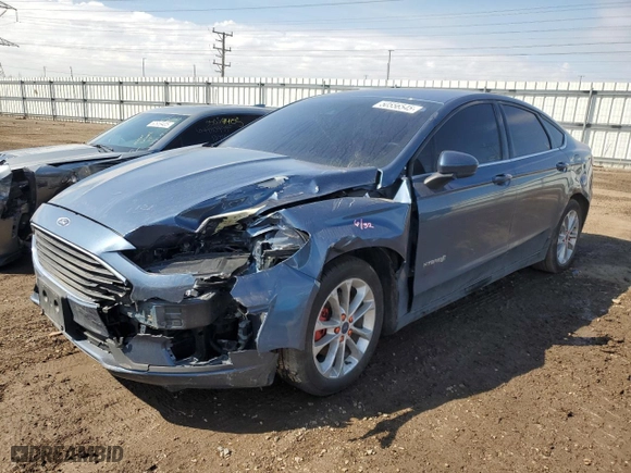 2019 Ford Fusion Hybrid SE with VIN 3FA6P0LU9KR140464, listed as a Copart auction lot 50556545 with 152,729 mi miles and Salvage Title. Bid and sale history available at carsss.com. Image 1.