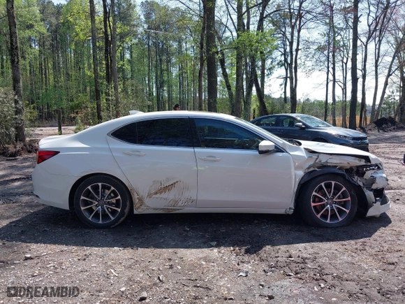 2015 Acura TLX V6 Tech with VIN 19UUB2F55FA012062, listed as a IAAI auction lot 41988475 with 187,002 mi miles. Bid and sale history available at carsss.com. Image 13.