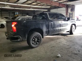 2019 Chevrolet Silverado 1500 High Country with VIN 1GCUYHED8KZ140297, listed as a Copart auction lot 42610235 with 63,503 mi miles and Salvage Title. Bid and sale history available at carsss.com. Image 3.