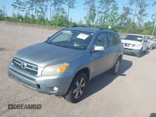 2008 Toyota RAV4 Ltd with VIN JTMZK31V386012553, listed as a IAAI auction lot 42045642 with 206,102 mi miles. Bid and sale history available at carsss.com. Image 2.