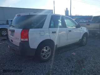 2003 Saturn VUE with VIN 5GZCZ63B83S869309, listed as a IAAI auction lot 41451246 with 211,399 mi miles. Bid and sale history available at carsss.com. Image 4.