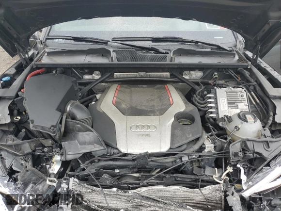 2018 Audi SQ5 Prestige with VIN WA1C4AFY4J2157101, listed as a Copart auction lot 63996054 with 44,524 mi miles and Salvage Title. Bid and sale history available at DreamBid. Image 12.