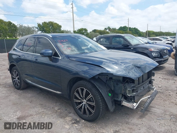 2020 Volvo XC60 Inscription with VIN YV4102DL1L1477942, listed as a IAAI auction lot 42118166 with 48,210 mi miles and . Bid and sale history available at DreamBid. Image 1.