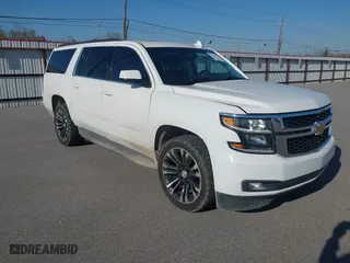 2015 Chevrolet Suburban LT with VIN 1GNSCJKC3FR525076, listed as a IAAI auction lot 41708913 with 175,810 mi miles. Bid and sale history available at carsss.com. Image 1.