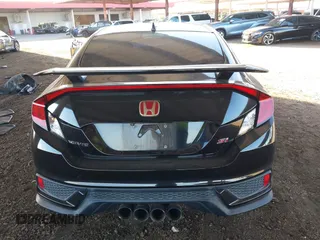 2018 Honda Civic Si z VIN 2HGFC3A56JH754435, wystawiony jako IAAI lot #42042812 z przebiegiem 133 730 mil mil oraz . Historia ofert i sprzedaży dostępna na DreamBid. Obrazek 16.