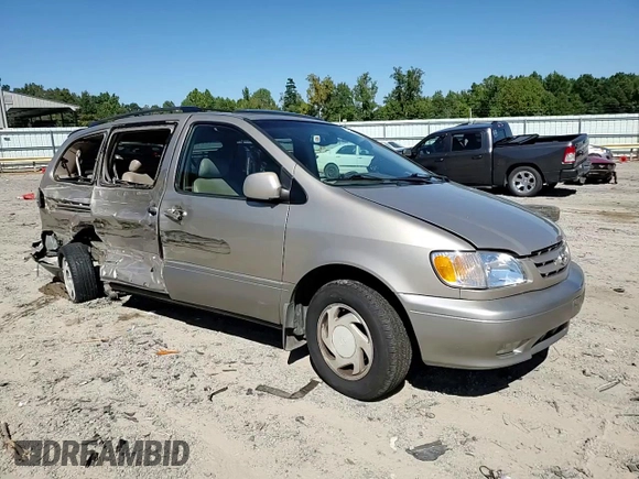 2003 Toyota Sienna LE with VIN 4T3ZF13C83U511540, listed as a Copart auction lot 70905154 with 327,206 mi miles and Salvage Title. Bid and sale history available at carsss.com. Image 11.