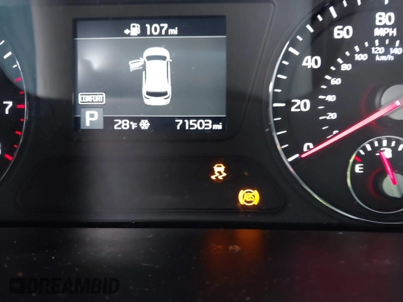 2019 Kia Sorento LX with VIN 5XYPGDA39KG452763, listed as a IAAI auction lot 41585609 with 71,503 mi miles. Bid and sale history available at carsss.com. Image 15.
