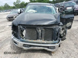 2016 Nissan Titan SL z VIN 1N6BA1F22GN504550, wystawiony jako Copart lot #56616955 z przebiegiem 176 020 mil mil oraz Szkoda całkowita • Salvage title. Historia ofert i sprzedaży dostępna na DreamBid. Obrazek 5.