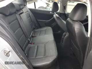 2014 Volkswagen Jetta SE with VIN 3VWD17AJXEM359307, listed as a Copart auction lot 59985785 with 152,180 mi miles and Clean title. Bid and sale history available at DreamBid. Image 10.