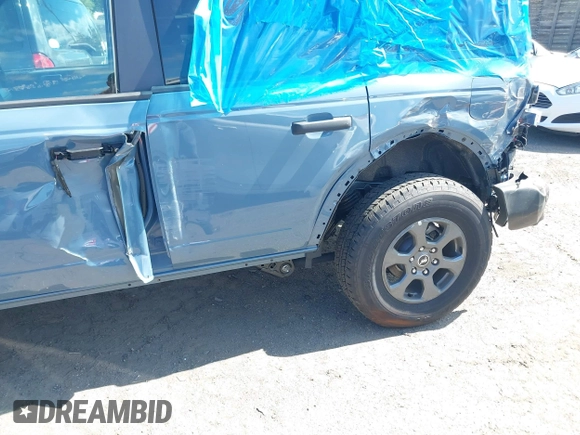 2024 Ford Bronco Big Bend с VIN 1FMDE7BH9RLB34429, выставлен на аукционе IAAI как лот 42463486 с пробегом 1 575 миль миль и . История ставок и продаж доступна на DreamBid. Изображение 6.