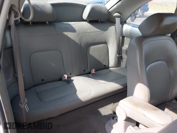 2002 Volkswagen Beetle GLS with VIN 3VWCB21C52M446668, listed as a IAAI auction lot 42510792 with 205,712 mi miles and . Bid and sale history available at DreamBid. Image 8.