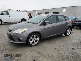 2013 Ford Focus SE with VIN 1FADP3K26DL259731, listed as a Copart auction lot 47653175 with 128,091 mi miles and Clean Title. Bid and sale history available at carsss.com. Image 1.