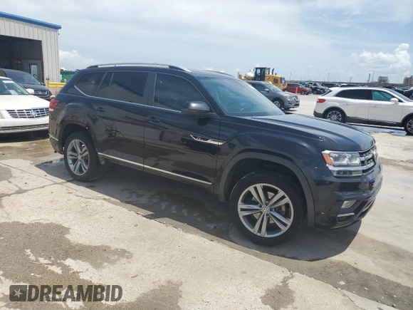2018 Volkswagen Atlas SEL with VIN 1V2RR2CA3JC543080, listed as a Copart auction lot 53913795 with 131,173 mi miles and Salvage title. Bid and sale history available at DreamBid. Image 4.