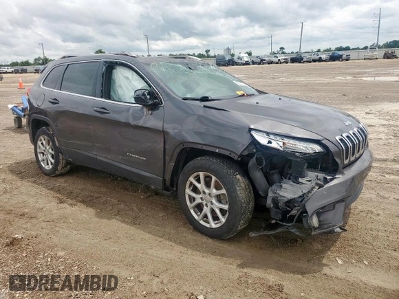 2018 Jeep Cherokee Latitude Plus z VIN 1C4PJLLX5JD557003, wystawiony jako Copart lot #60744585 z przebiegiem Nie podano mil oraz Szkoda całkowita • Salvage title. Historia ofert i sprzedaży dostępna na DreamBid. Obrazek 4.