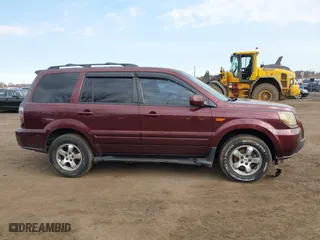 2007 Honda Pilot EX-L with VIN 2HKYF18797H518842, listed as a IAAI auction lot 41775343 with 182,312 mi miles. Bid and sale history available at carsss.com. Image 13.