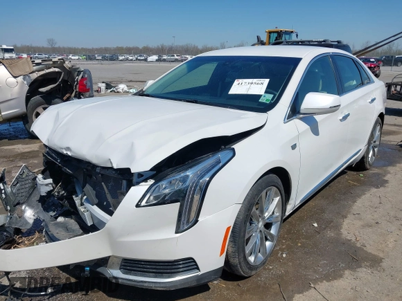 2019 Cadillac XTS with VIN 2G61L5S33K9129247, listed as a IAAI auction lot 41739568 with 39,488 mi miles. Bid and sale history available at carsss.com. Image 2.