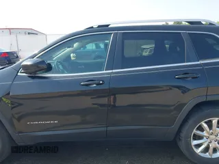 2016 Jeep Cherokee Limited z VIN 1C4PJMDS1GW187030, wystawiony jako IAAI lot #42394195 z przebiegiem 176 411 mil mil oraz . Historia ofert i sprzedaży dostępna na DreamBid. Obrazek 14.
