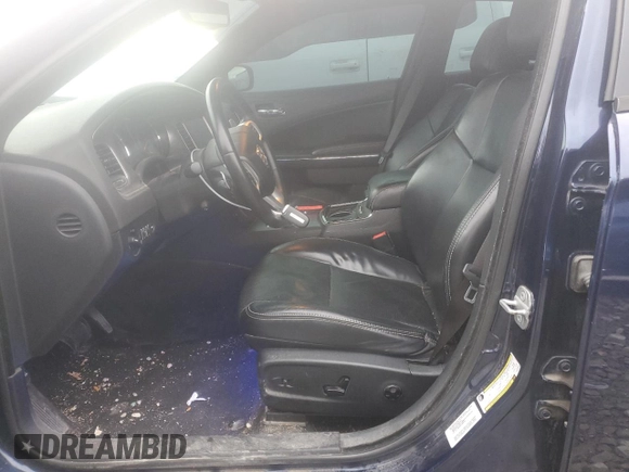 2013 Dodge Charger SXT with VIN 2C3CDXHG6DH735258, listed as a Copart auction lot 86380304 with 230,062 mi miles and Salvage Title. Bid and sale history available at carsss.com. Image 7.