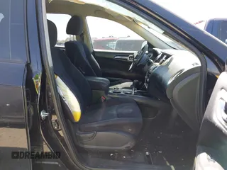 2013 Nissan Pathfinder Platinum with VIN 5N1AR2MM2DC623056, listed as a IAAI auction lot 42425294 with 187,059 mi miles and . Bid and sale history available at DreamBid. Image 5.