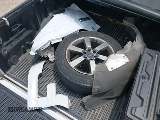 2017 Ford F-150 XL с VIN 1FTEW1CP8HKE14372, выставлен на аукционе IAAI как лот 42153870 с пробегом 146 842 миль миль и . История ставок и продаж доступна на DreamBid. Изображение 12.