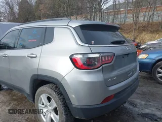 2022 Jeep Compass Latitude с VIN 3C4NJDBB4NT131810, выставлен на аукционе IAAI как лот 41380330 с пробегом 63 588 миль миль и . История ставок и продаж доступна на DreamBid. Изображение 12.