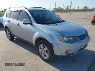 2007 Mitsubishi Outlander ES z VIN JA4MS31X37U010625, wystawiony jako IAAI lot #42000410 z przebiegiem 294 363 mil mil oraz . Historia ofert i sprzedaży dostępna na DreamBid. Obrazek 1.