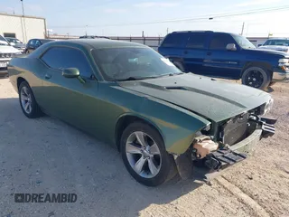 2019 Dodge Challenger SXT с VIN 2C3CDZAG3KH752280, выставлен на аукционе IAAI как лот 42049977 с пробегом 92 397 миль миль и . История ставок и продаж доступна на DreamBid. Изображение 1.