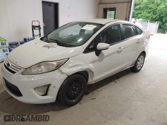 2011 Ford Fiesta S with VIN 3FADP4AJ8BM170415, listed as a IAAI auction lot 42365822 with 150,603 mi miles and . Bid and sale history available at DreamBid. Image 16.
