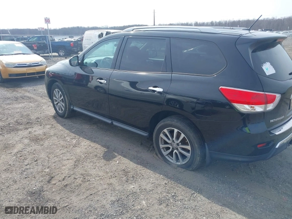 2014 Nissan Pathfinder S with VIN 5N1AR2MM6EC727759, listed as a IAAI auction lot 41698273 with 184,800 mi miles. Bid and sale history available at carsss.com. Image 3.