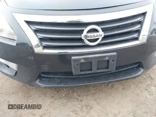 2015 Nissan Altima 2.5 SV with VIN 1N4AL3AP9FC140005, listed as a IAAI auction lot 41473323 with 111,539 mi miles. Bid and sale history available at carsss.com. Image 12.