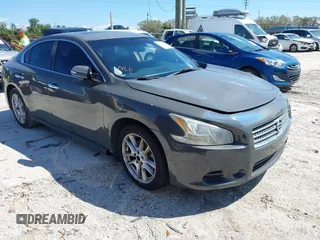 2010 Nissan Maxima 3.5 SV w/Premium Pkg with VIN 1N4AA5AP6AC831809, listed as a IAAI auction lot 41684547 with 123,194 mi miles. Bid and sale history available at carsss.com. Image 1.