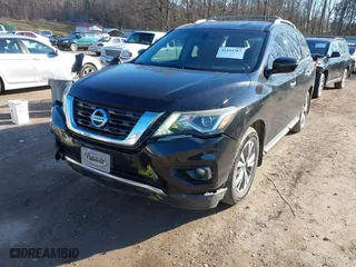 2017 Nissan Pathfinder SV with VIN 5N1DR2MN6HC901405, listed as a IAAI auction lot 41434583 with 182,816 mi miles. Bid and sale history available at carsss.com. Image 6.