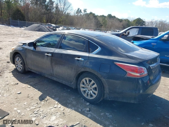 2015 Nissan Altima 2.5 with VIN 1N4AL3AP5FC289298, listed as a IAAI auction lot 41420327 with 138,544 mi miles. Bid and sale history available at carsss.com. Image 3.